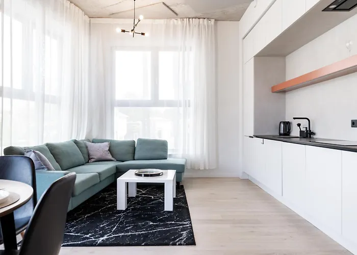 Family 2-Bedroom Apartment With Parking In The Heart Of Kristiine *