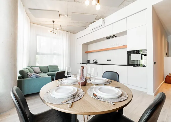 公寓 Family 2-Bedroom Apartment With Parking In The Heart Of Kristiine 塔林